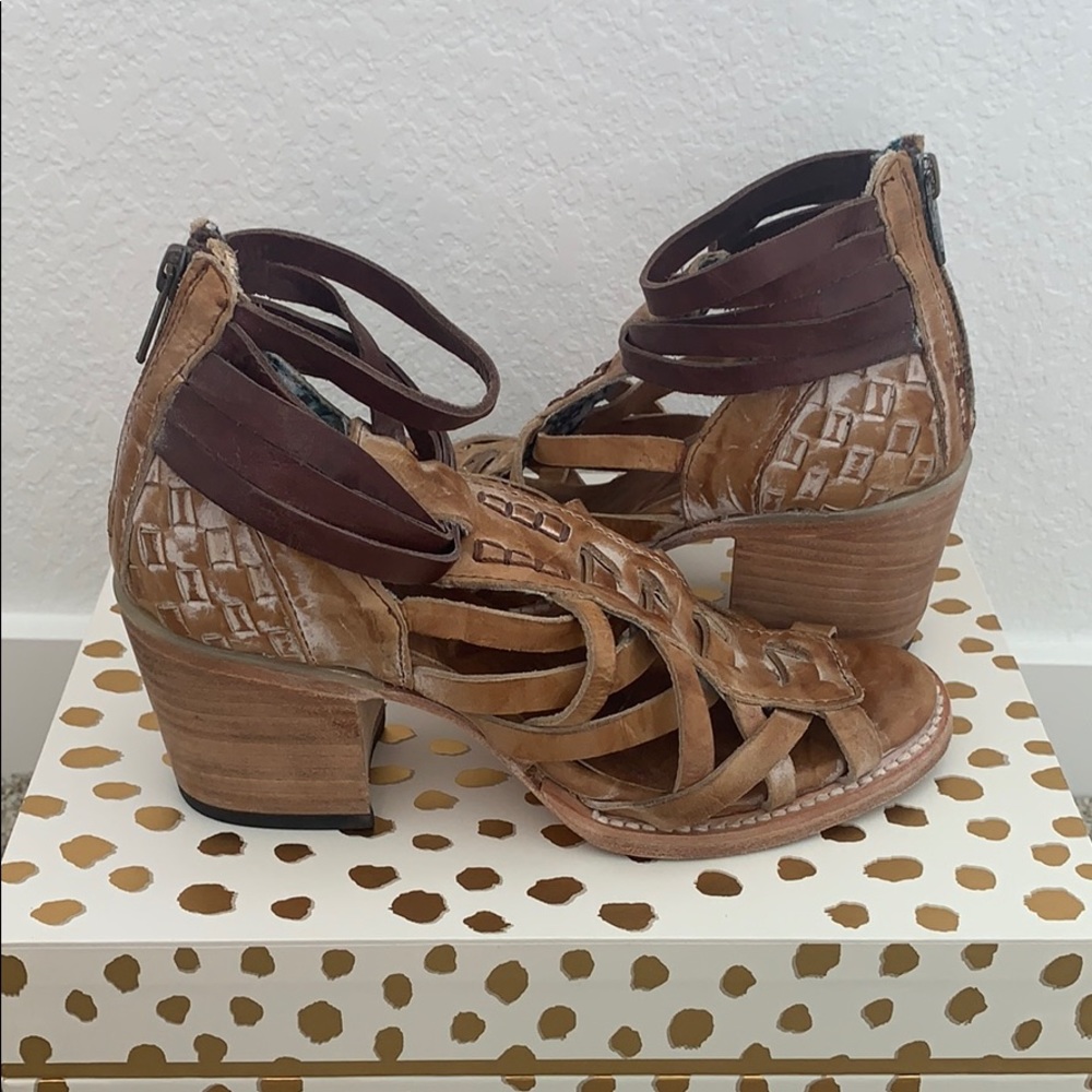 Freebird by Steven Penny Sandals